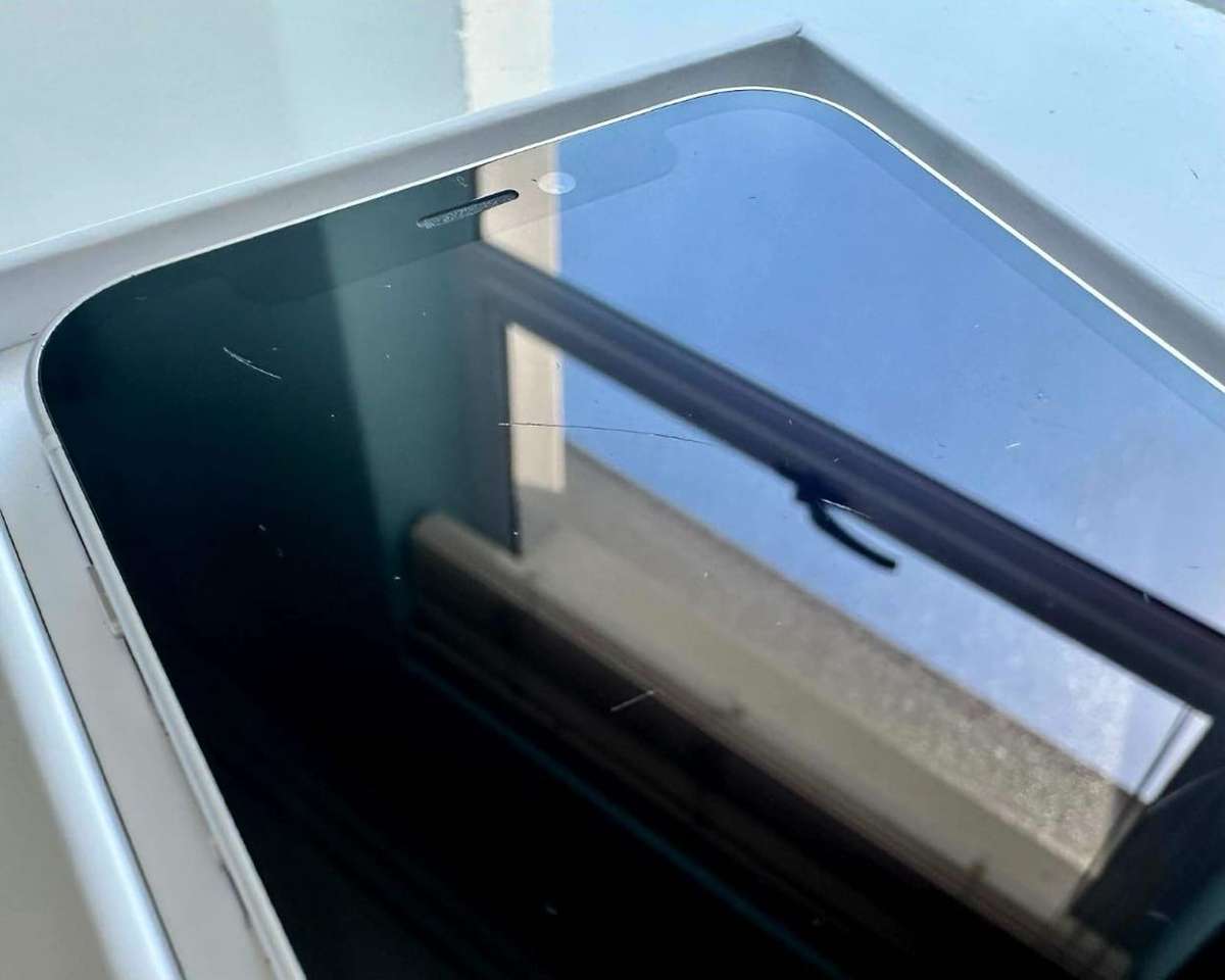 APPLE IPHONE 12 MINI - 64GB  - PRE-OWNED