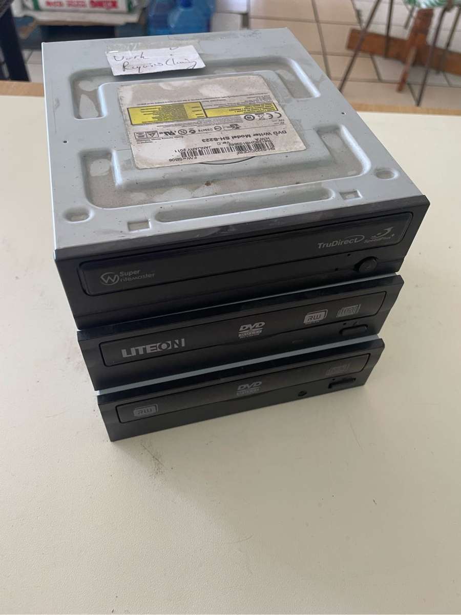 2 x Lite-on and Samsung DVD Roms**Tested working but may need cleaning**