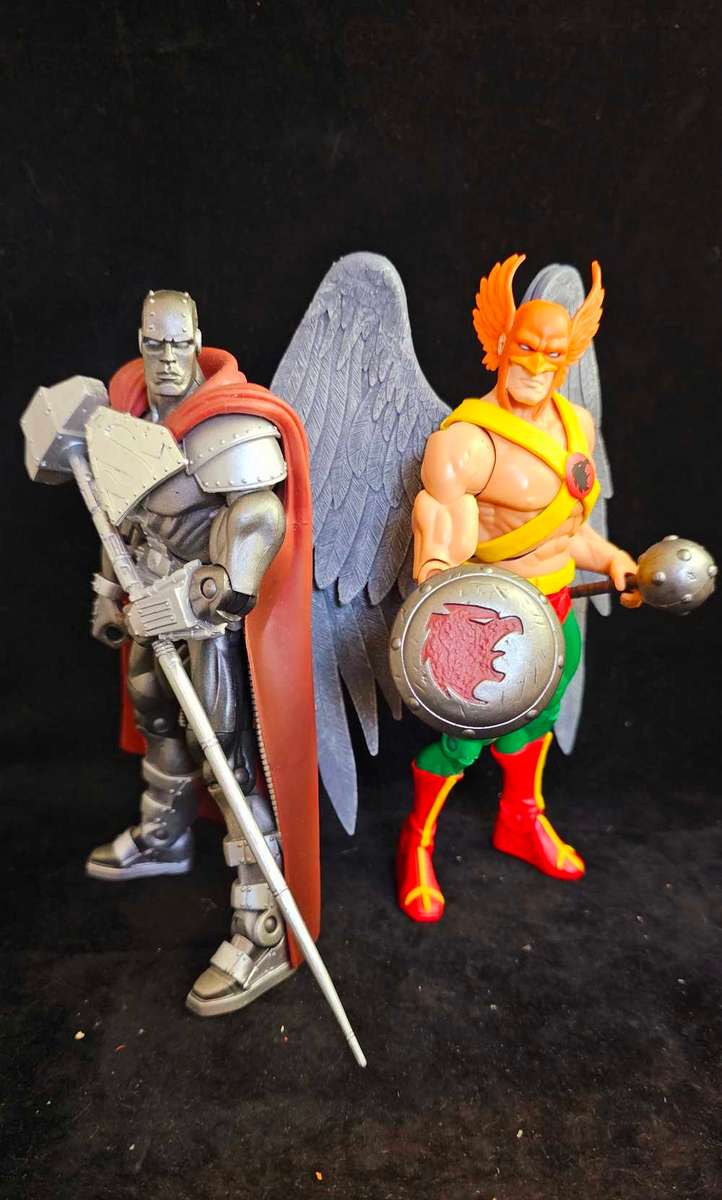 Mattel DC Universe Classics Hawkman
