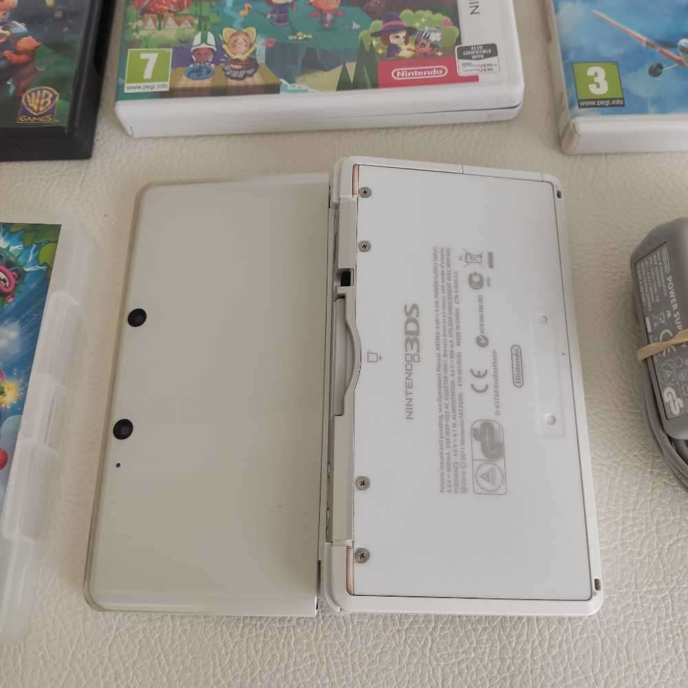 Nintendo 3ds Console With Games bundle