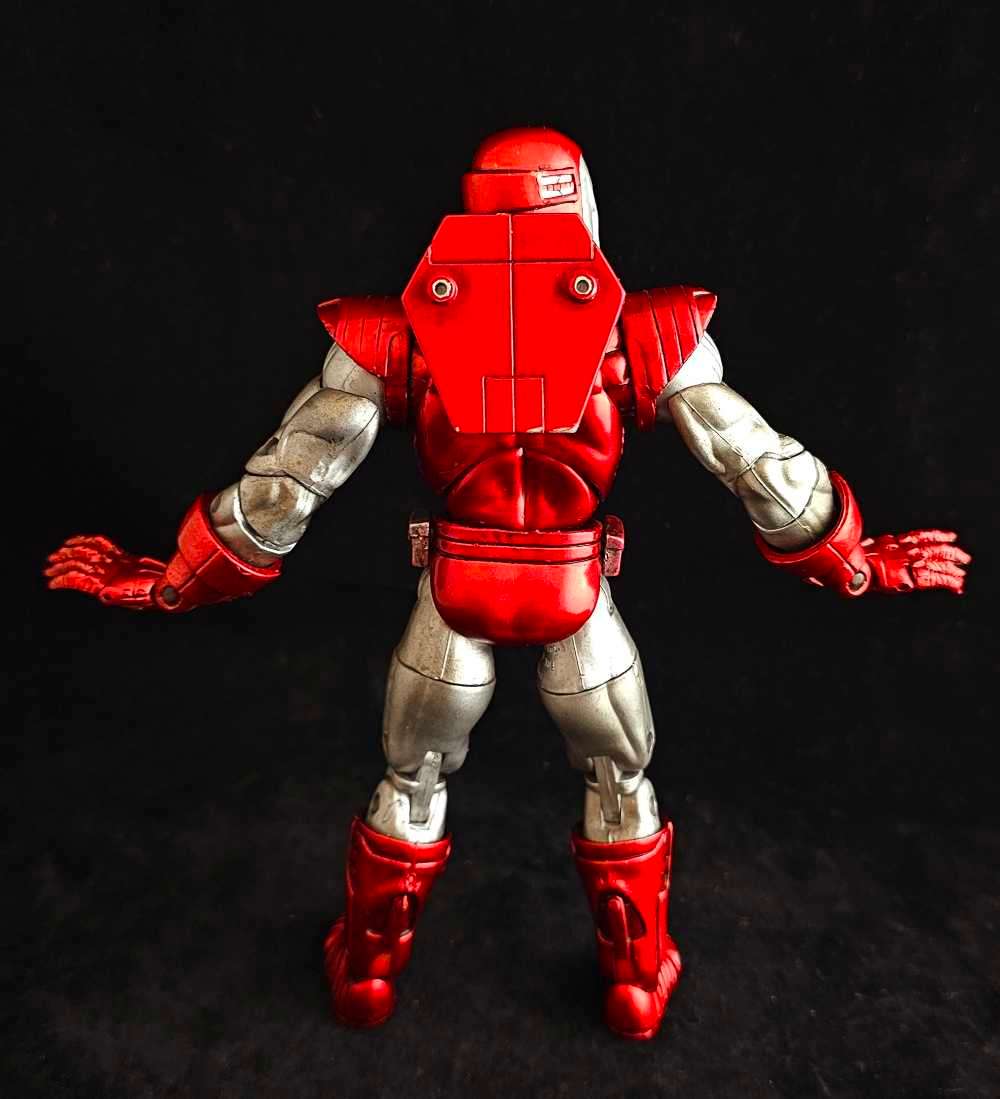 ToyBiz Marvel Legends Silver Centurion Ironman