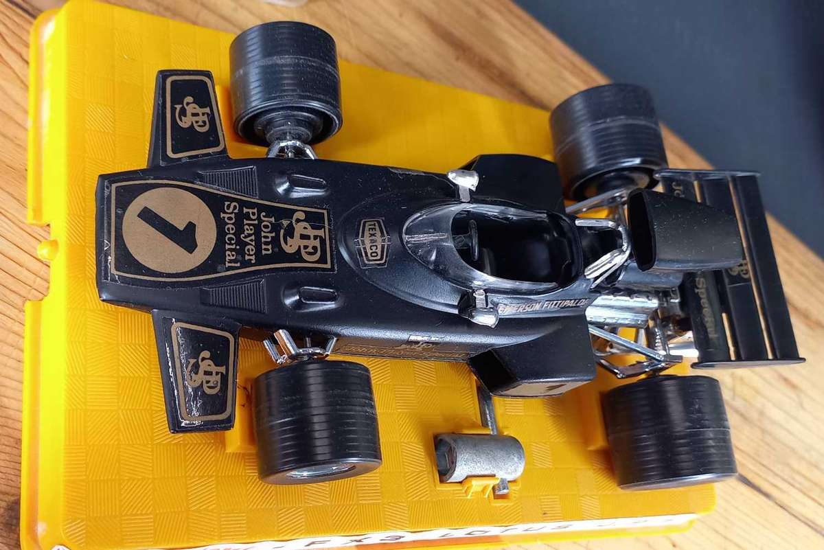 Lotus FX3 F1 race car vintage by Politoys