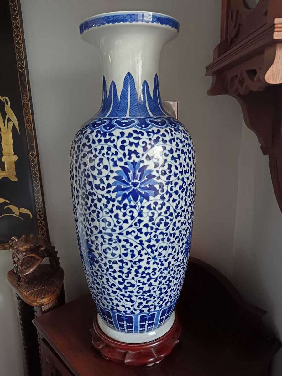 Large Jingdezhen China Vase C1900