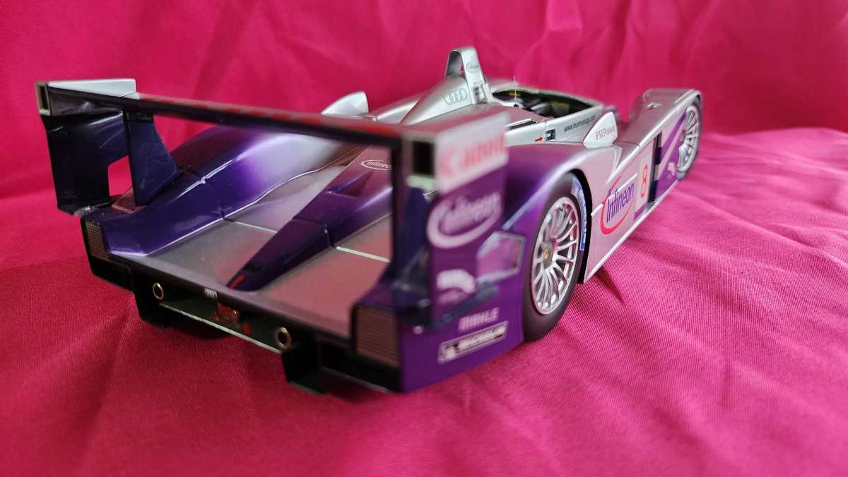 Audi R8R Sport (1:18)