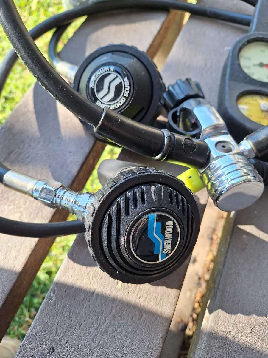 Scuba Regulator ,Sherwood Magnum regulator set , scuba diving ,