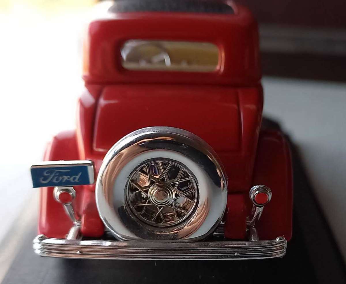Ford Coupe 1932 by Road Signature 1/43