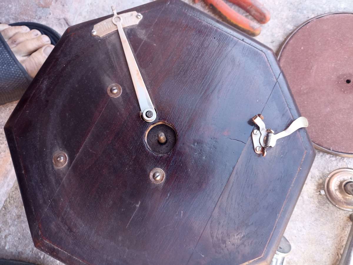 His Master Voice Gramophone