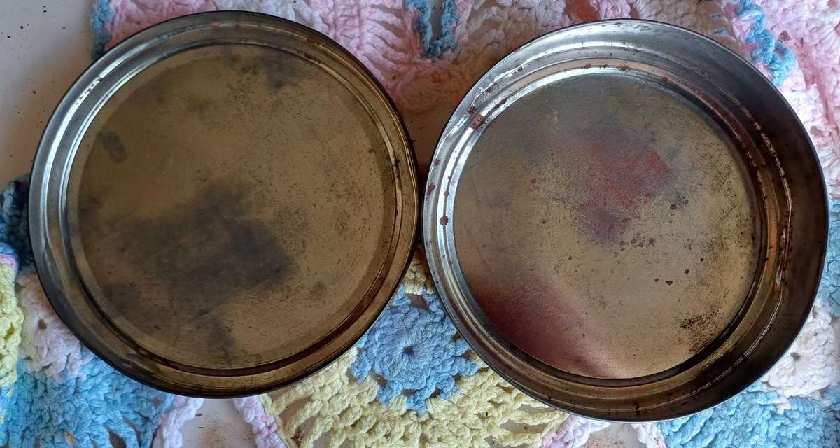 Winnie The Pooh tin collectors series 1/24