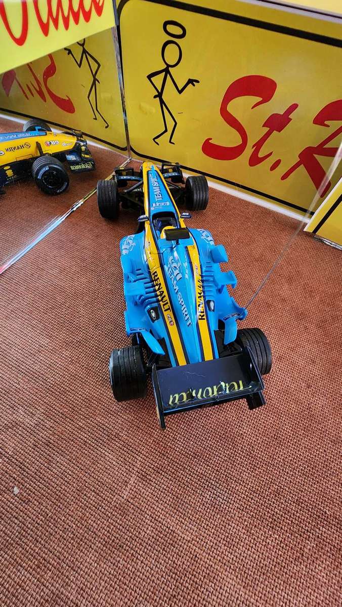 Team F1 Renault RC