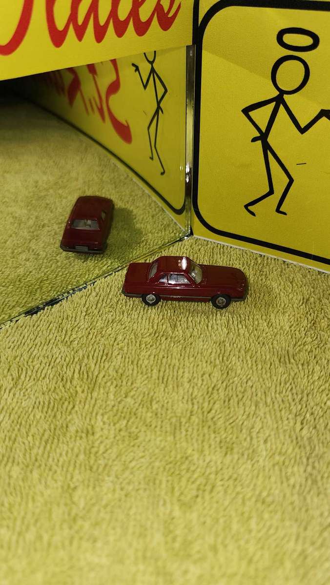 Mercedes Benz 190 by Wiking