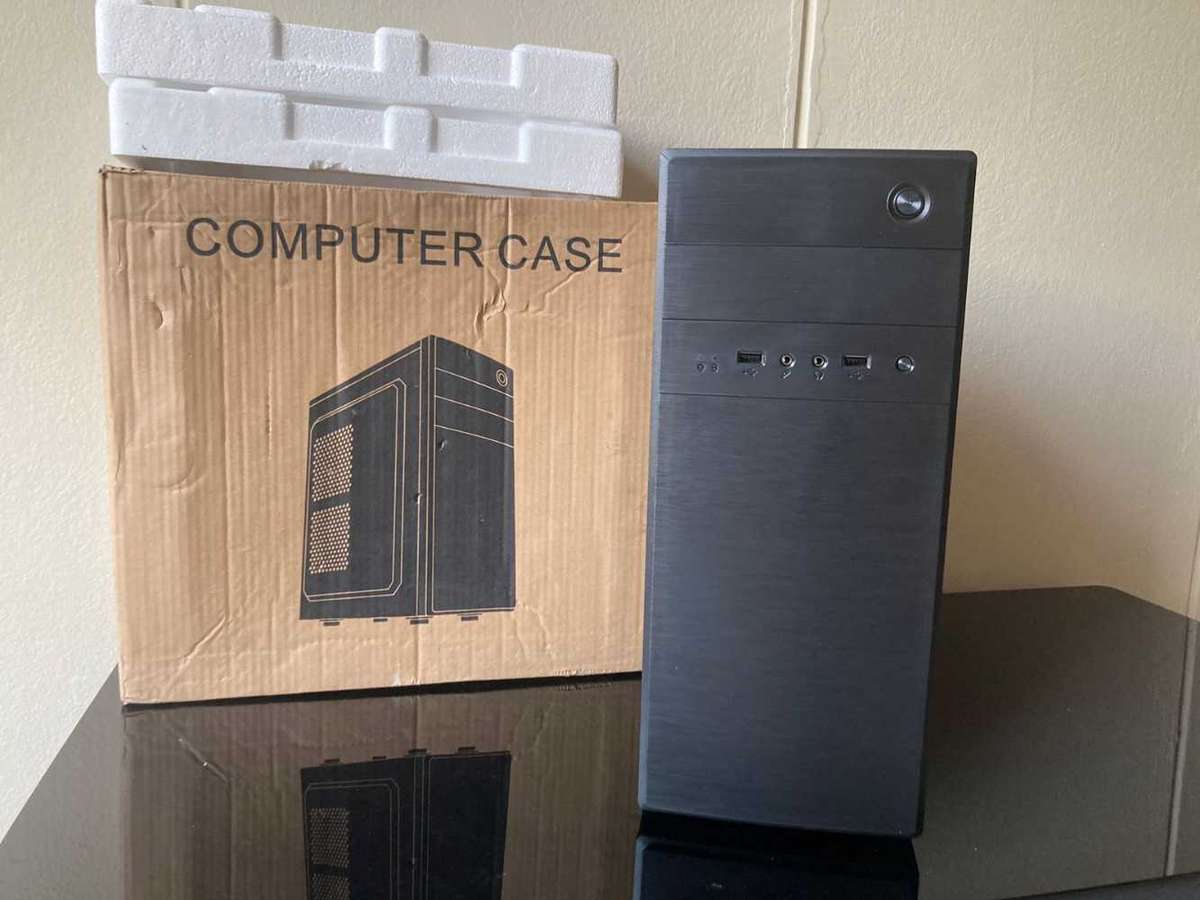 YAMA E183 Midi Chassis With 400W Power supply