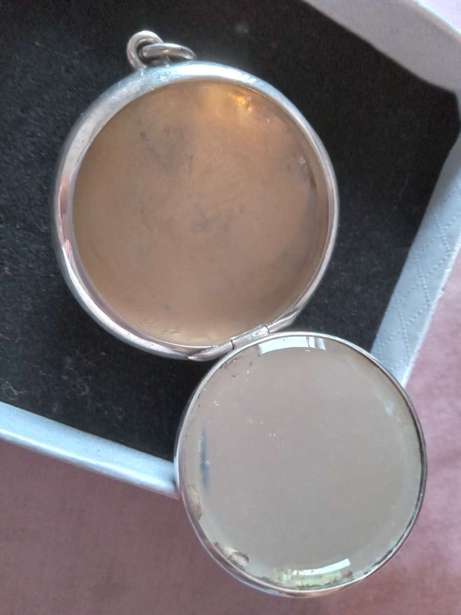 Vintage Art Deco Hallmarked Silver And Guilloche Enamel Powder Compact