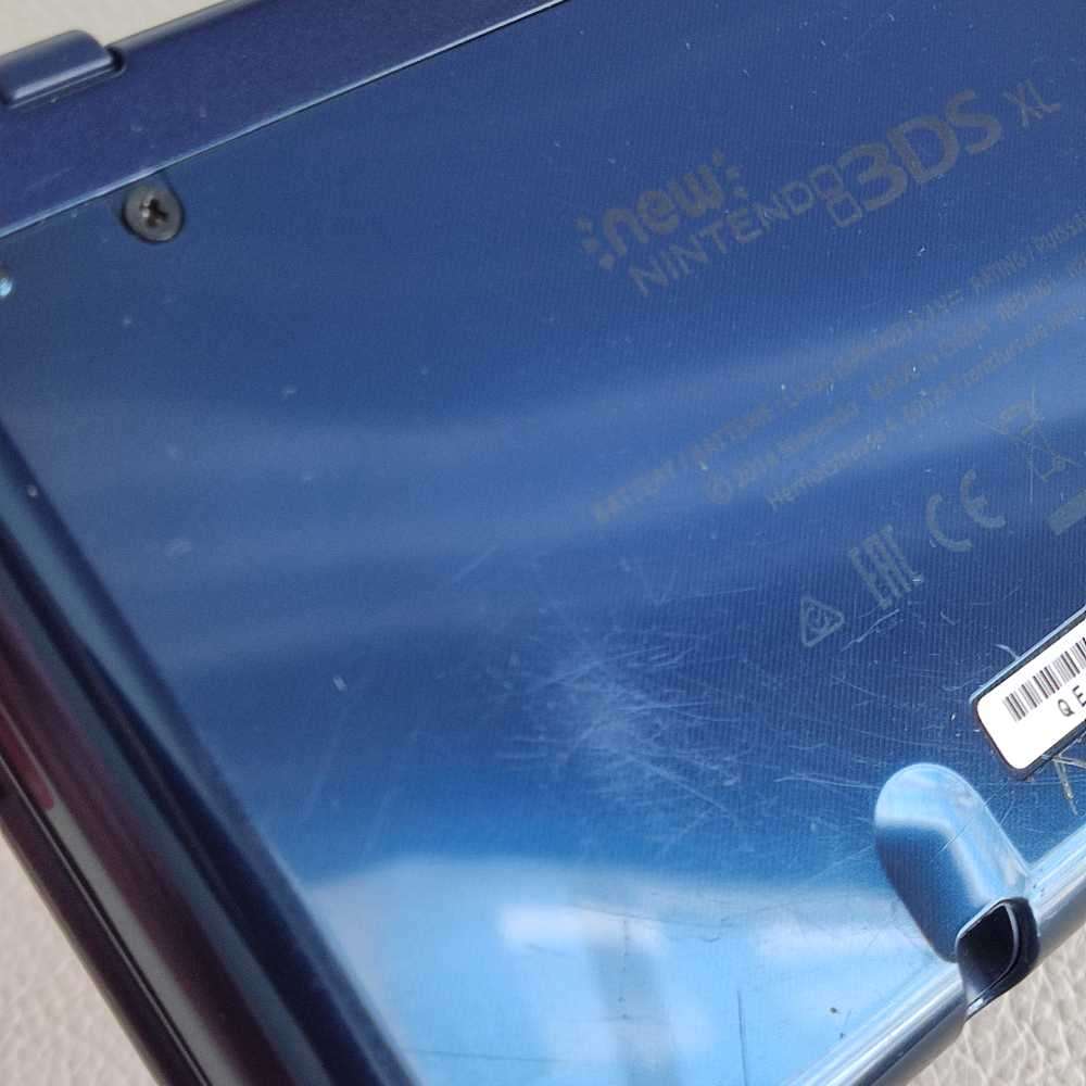 "New" Nintendo 3DS XL Console Eur