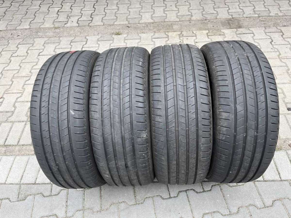 Quality Second hand tyres in all sizes and in  assorted brands