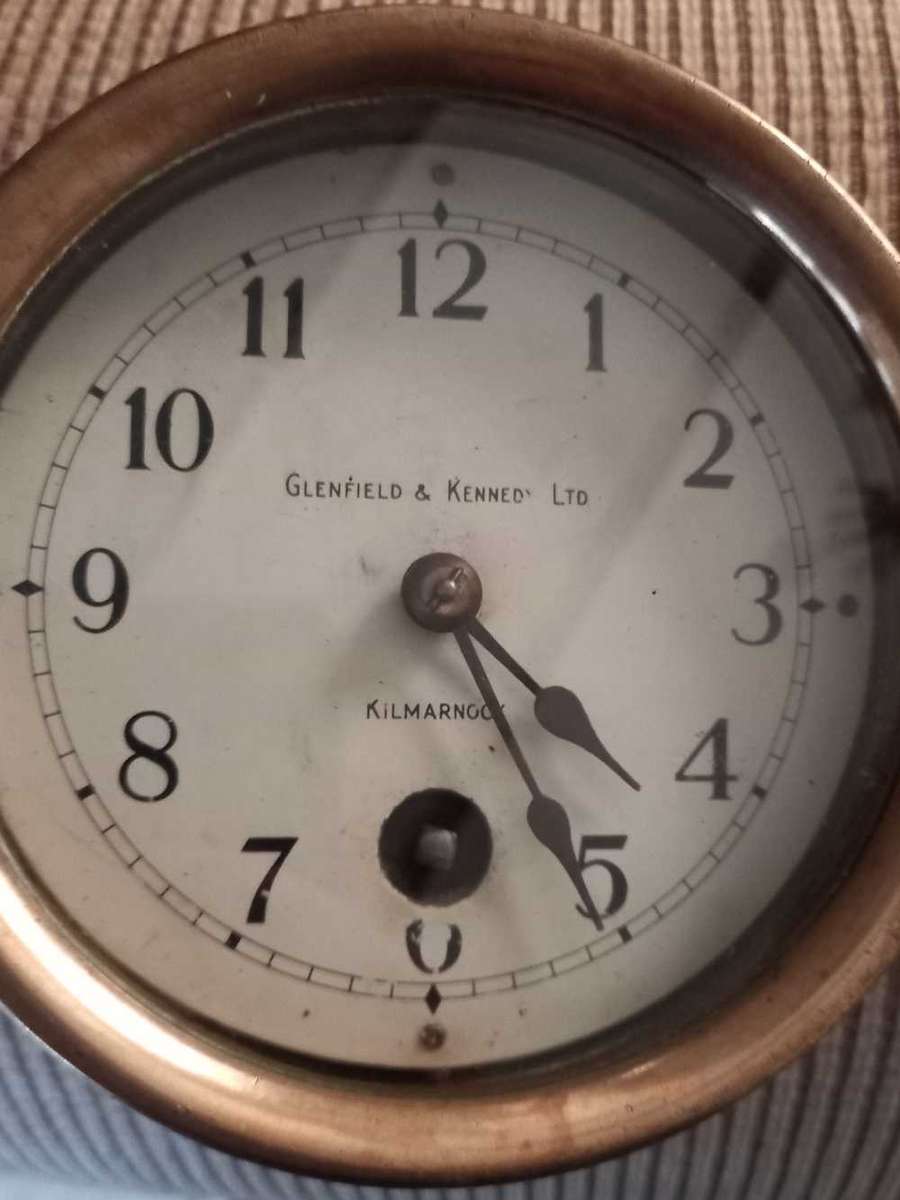 SOLID BRASS SHIP CLOCK IN WORKING CONDITION