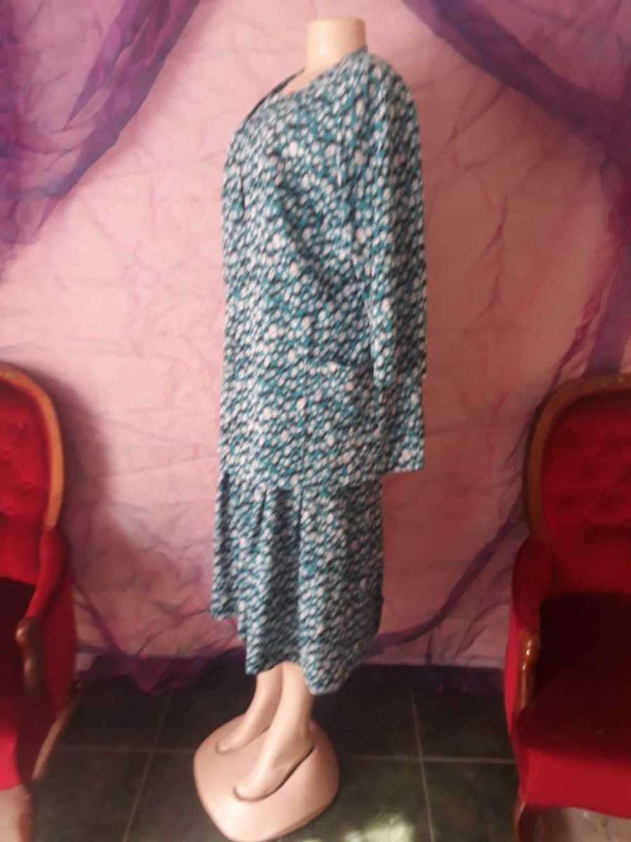 VINTAGE 1980'S DRESS WITH MATCHING JACKET WITH TWO POCKETS  - SIZE 20/44/4XL - GOOD VINTAGE COND