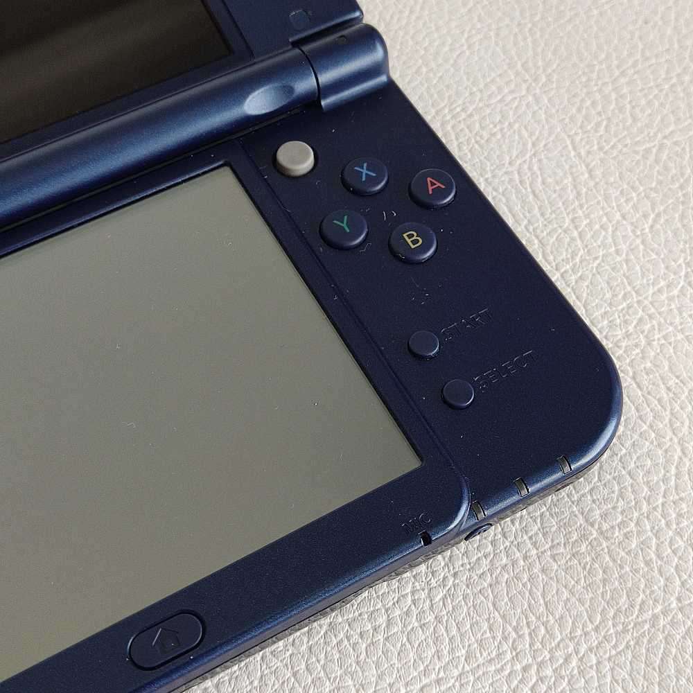 "New" Nintendo 3DS XL Console Eur