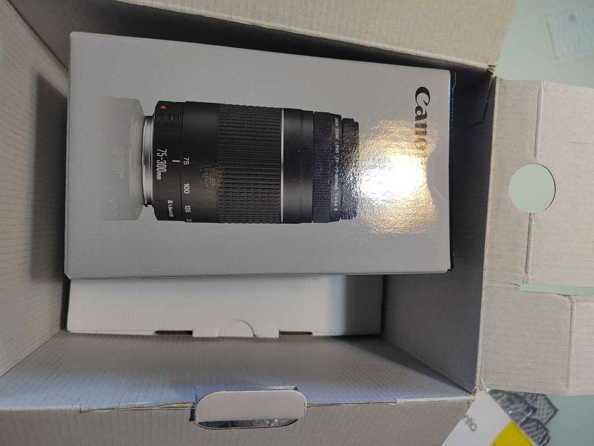 Canon 4000D DSLR Twin Lens Camera Kit