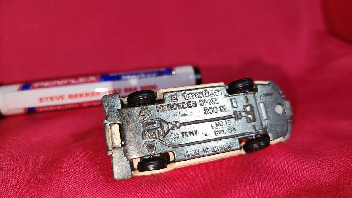 Mercedes Benz 300SL by Tomica