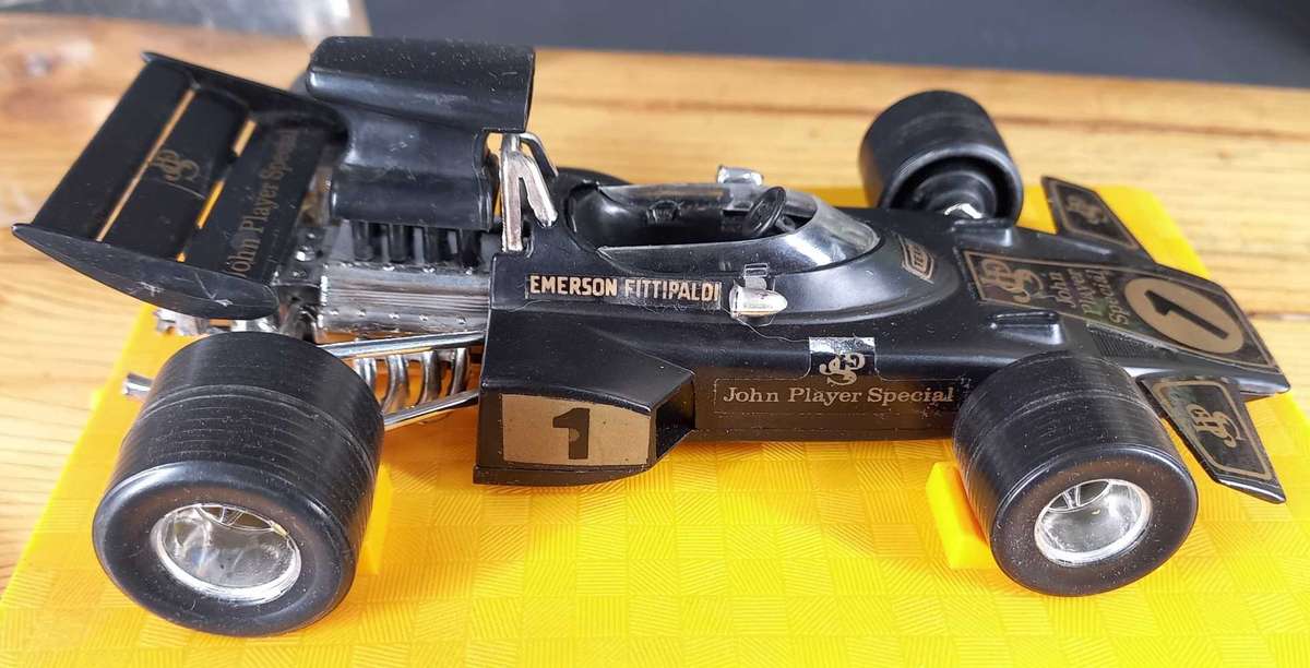 Lotus FX3 F1 race car vintage by Politoys