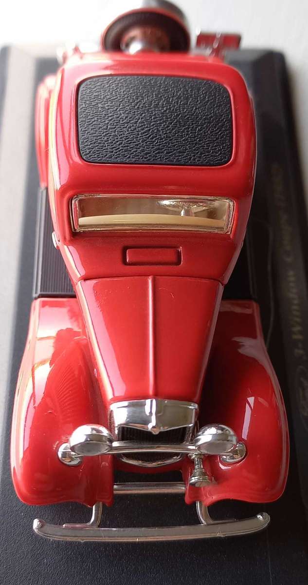 Ford Coupe 1932 by Road Signature 1/43