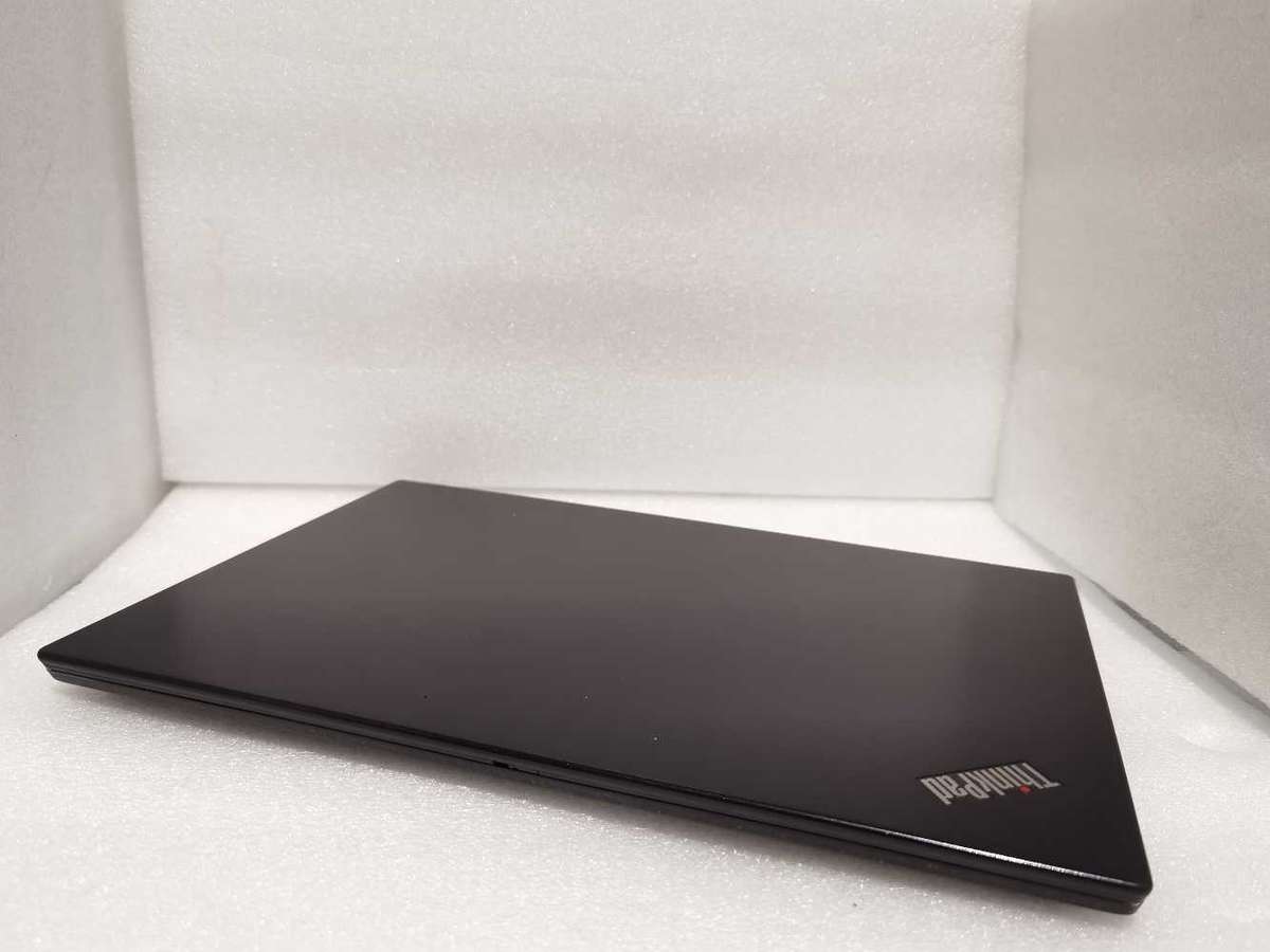 Lenovo Thinkpad X13 Gen 1 | 10th Gen i5, 16GB RAM, 256SSD