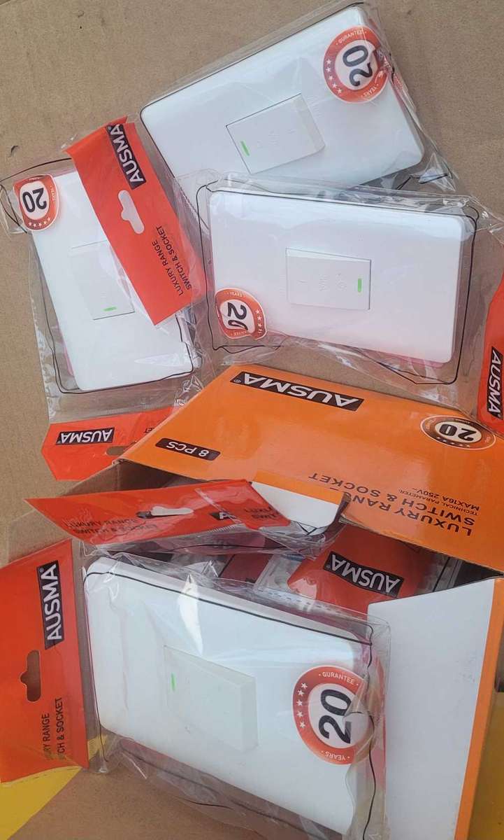 AUSMA 20A Luxury Range Switch & Socket (Bid Per Piece)