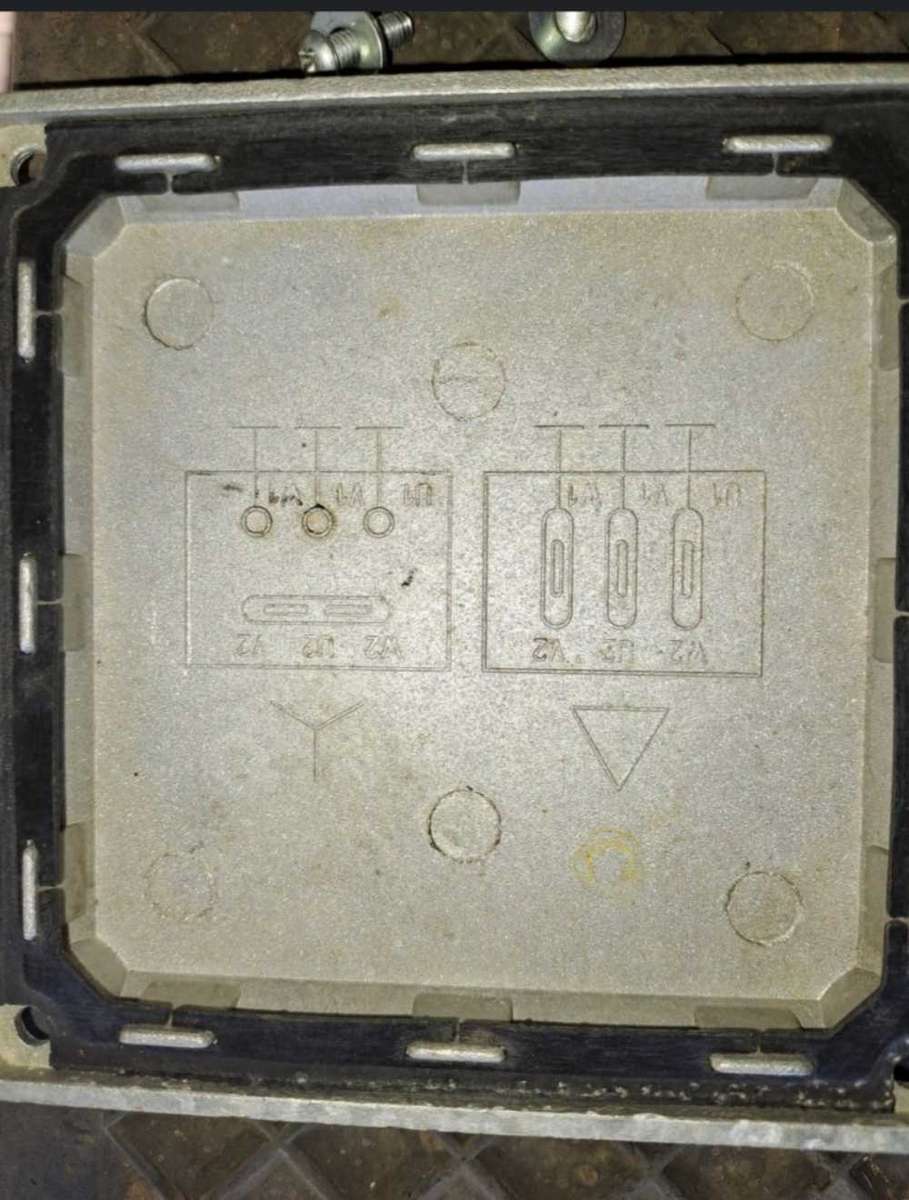 380v 3 phase electric motor. 1420 Rpm