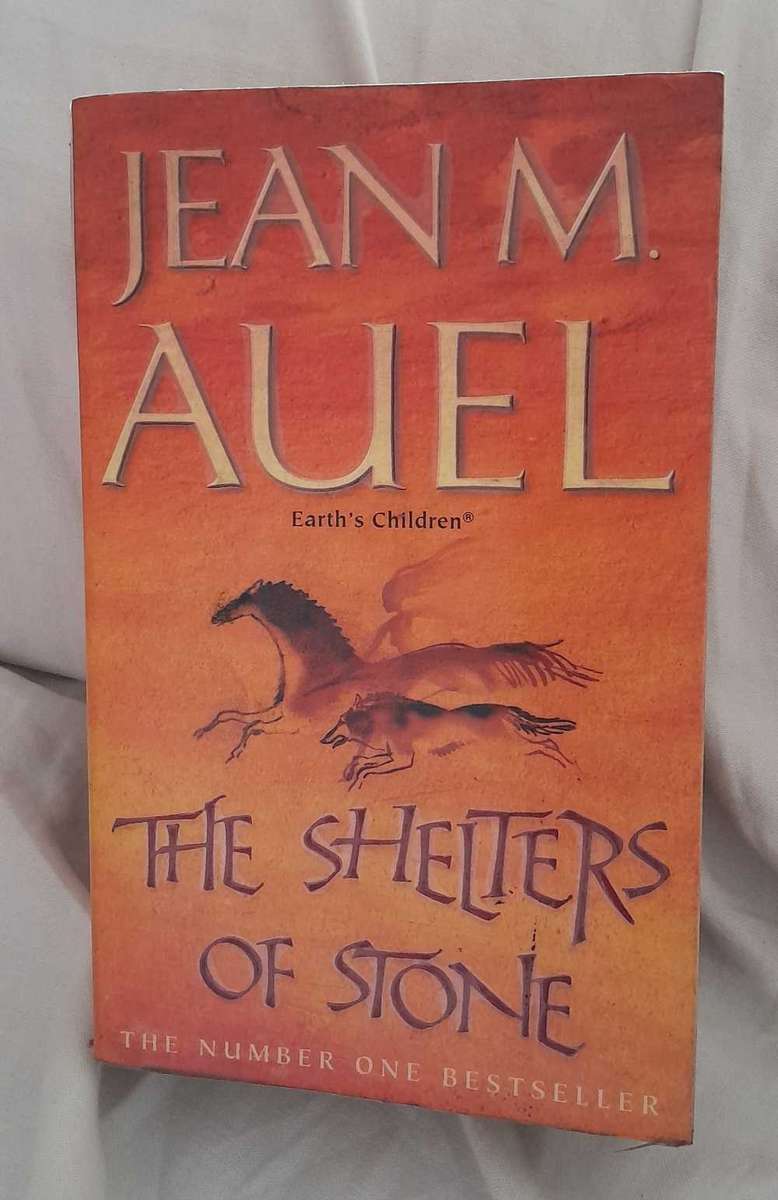 The Shelters of Stone-Jean.M.Auel