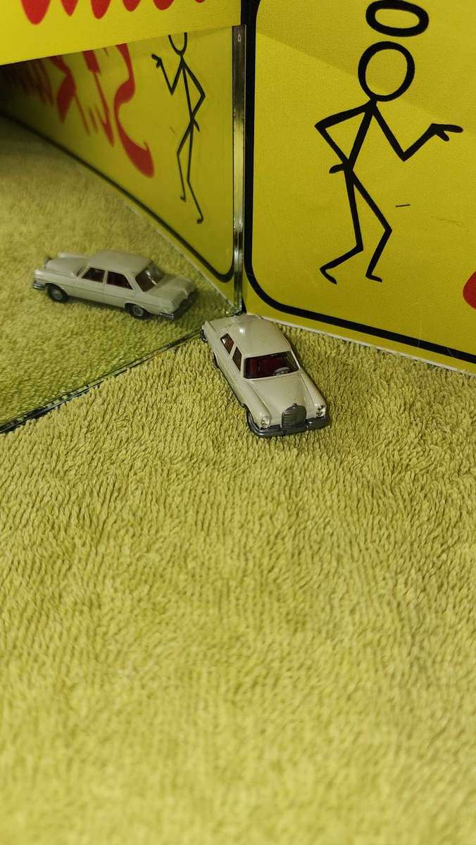 Mercedes Benz 280S by Wiking