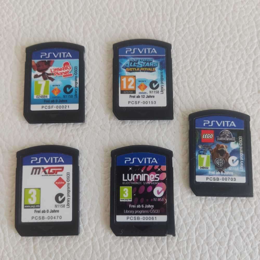 Ps Vita game cartridge bundle