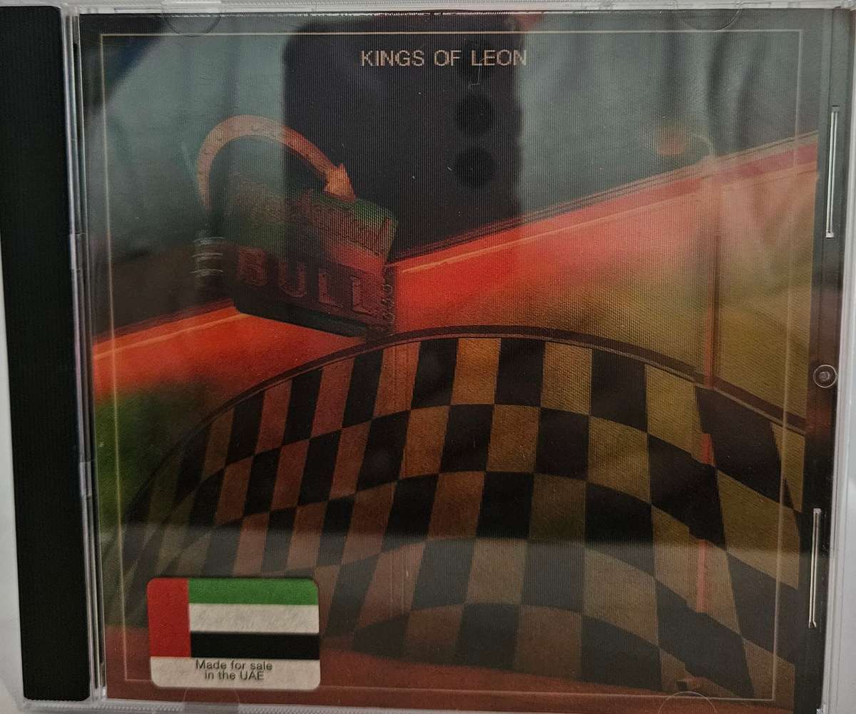 Kings of Leon Mechanical Bull   (657)