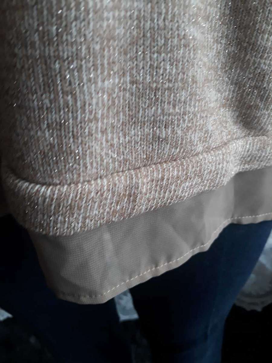 MILADYS  STUNNING THROW OVER SWEATER WITH LUREX - Like New - /16/40