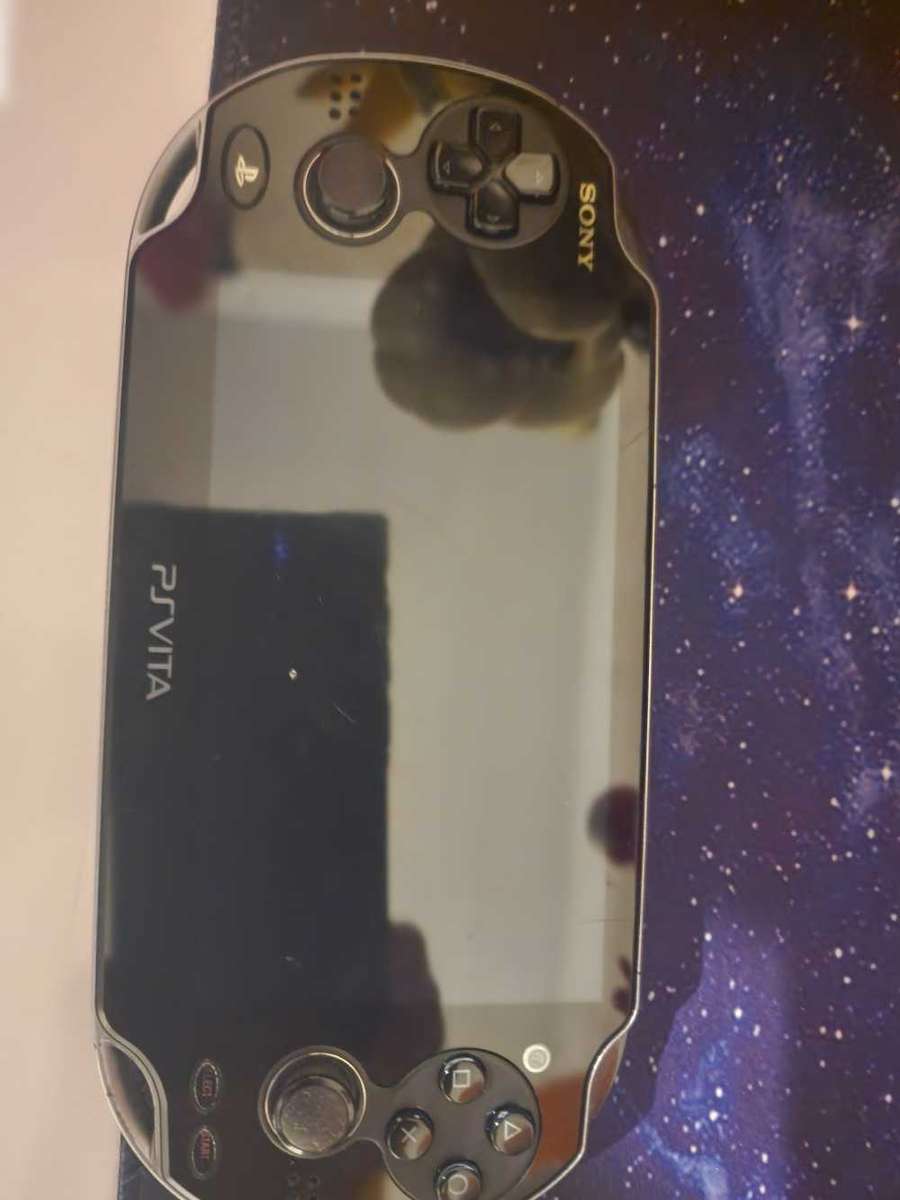 PS VITA OLED MODEL 32GB Modded