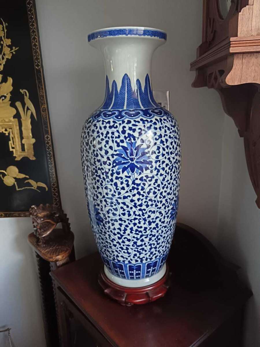 Large Jingdezhen China Vase C1900