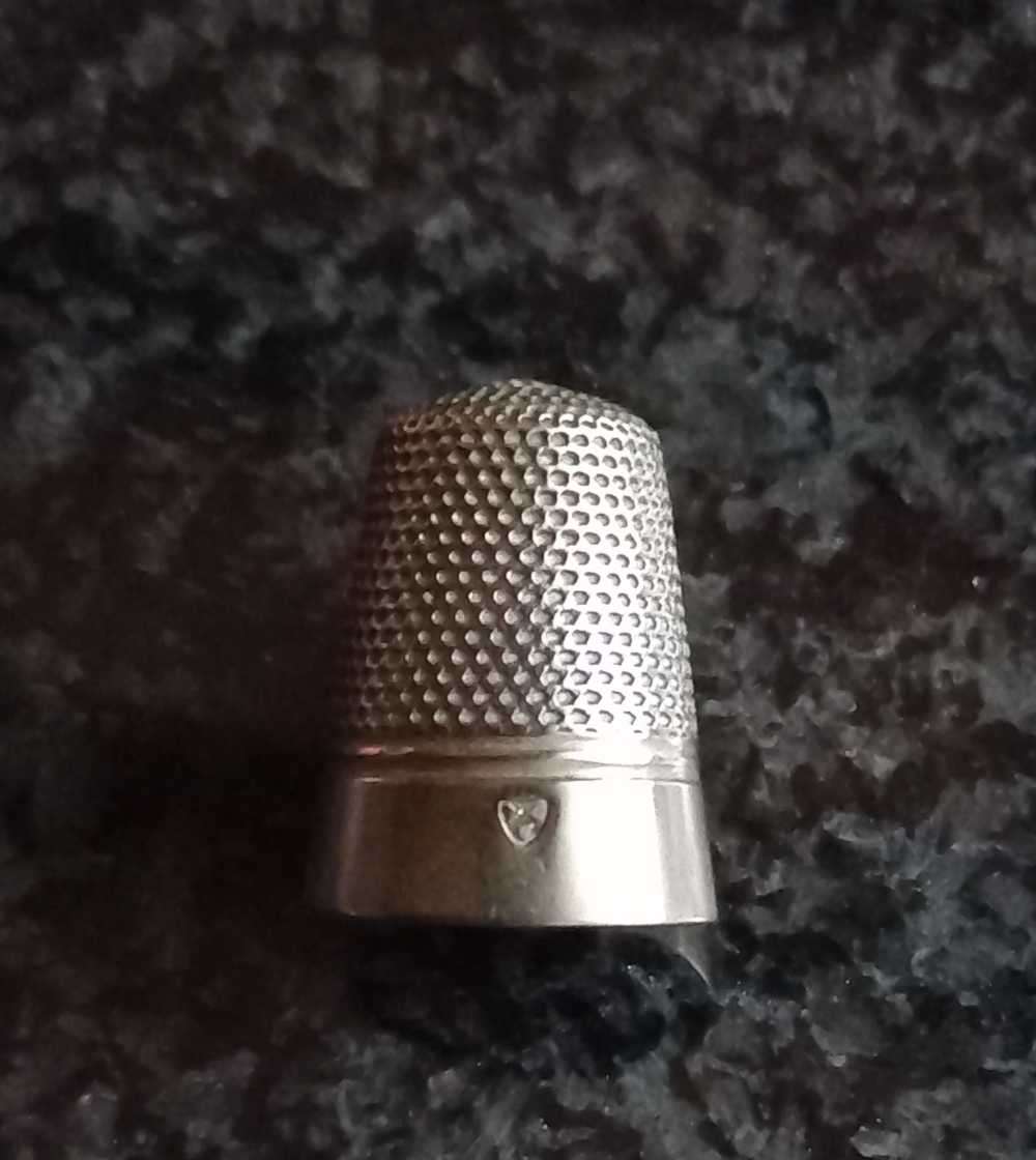 Vintage metal/silver thimbles