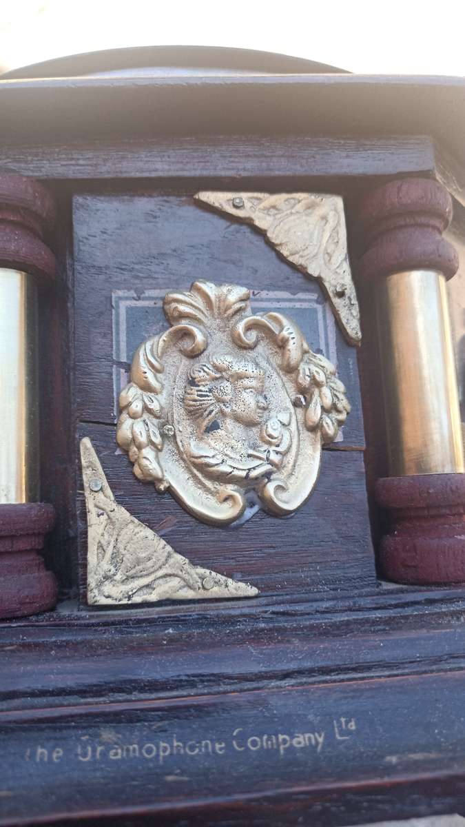 His Master Voice Gramophone