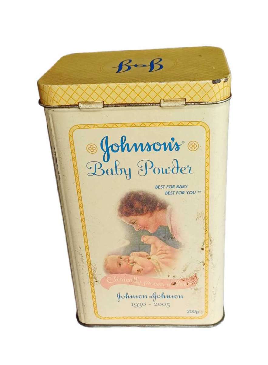 Johnson`s baby powder tin