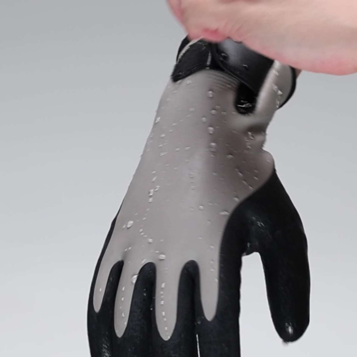 Winter Gloves Size L