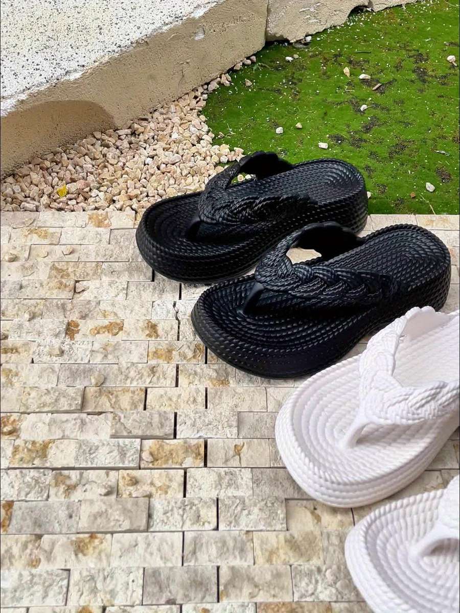 Ladies Summer Flip Flops White Uk 3.5