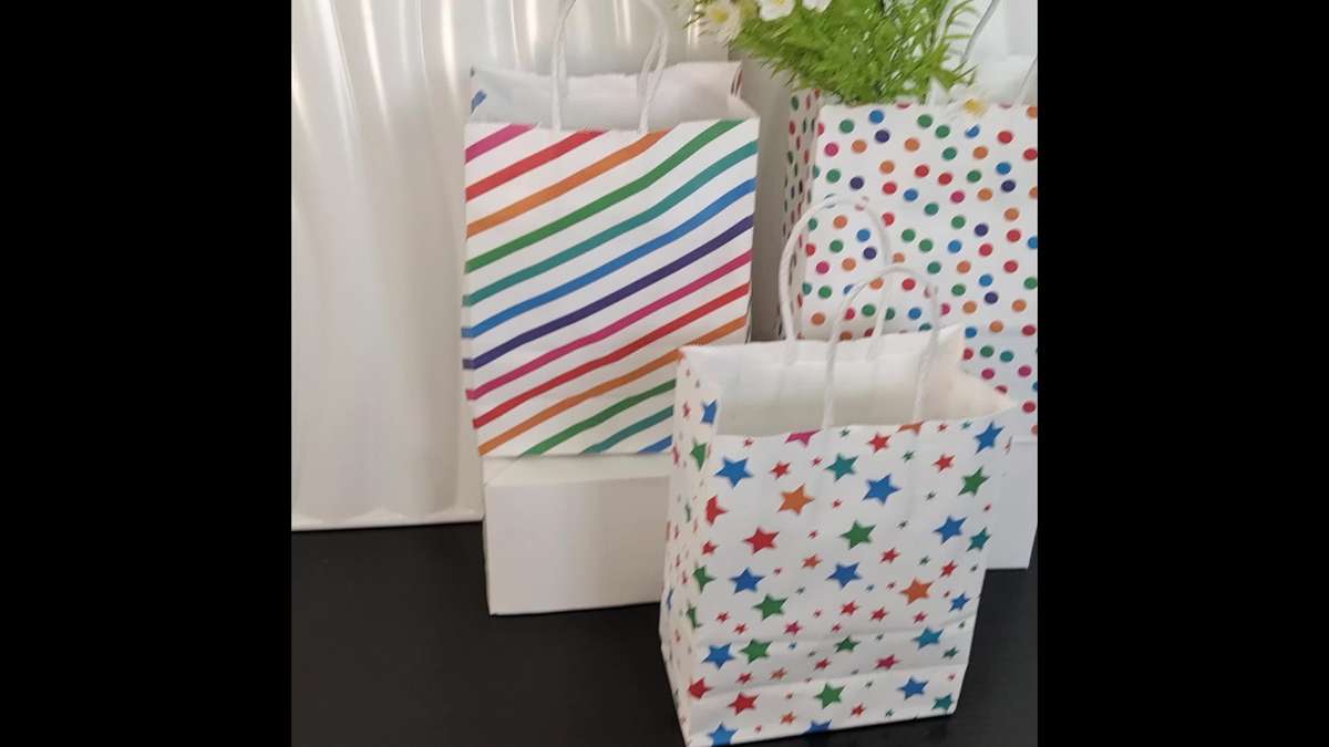 Gift Bags Items Gift Bag Quantity 6Pcs