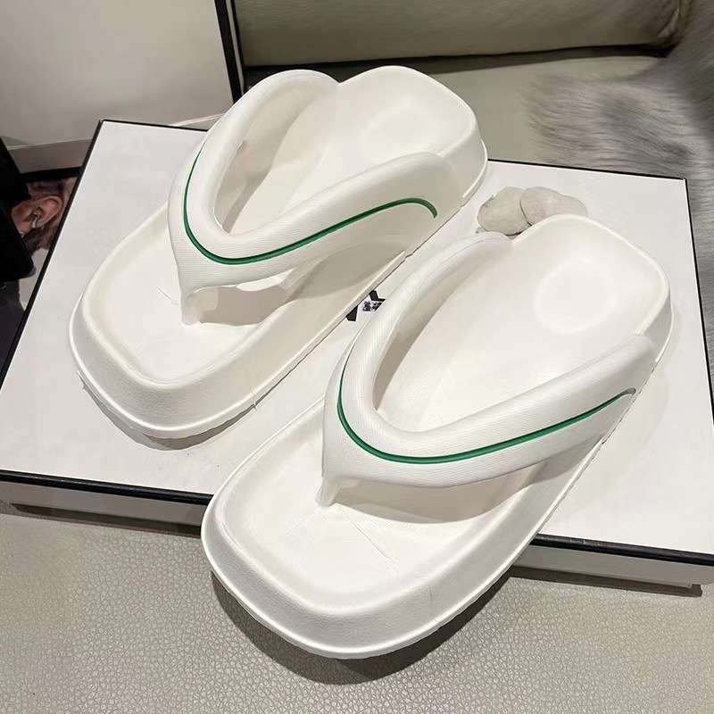 Sandals Color White Size Uk 4