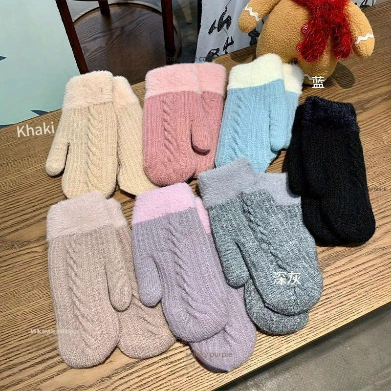 Gloves Color Blue
