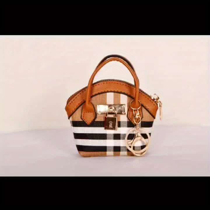 Chic Plaid Faux Leather Keychain Coin Walletfashionable Brown Black White Pattern With Gol