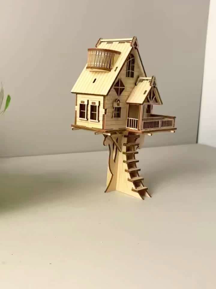 3D Model Desktop Ornaments Quantity 1 Tree House