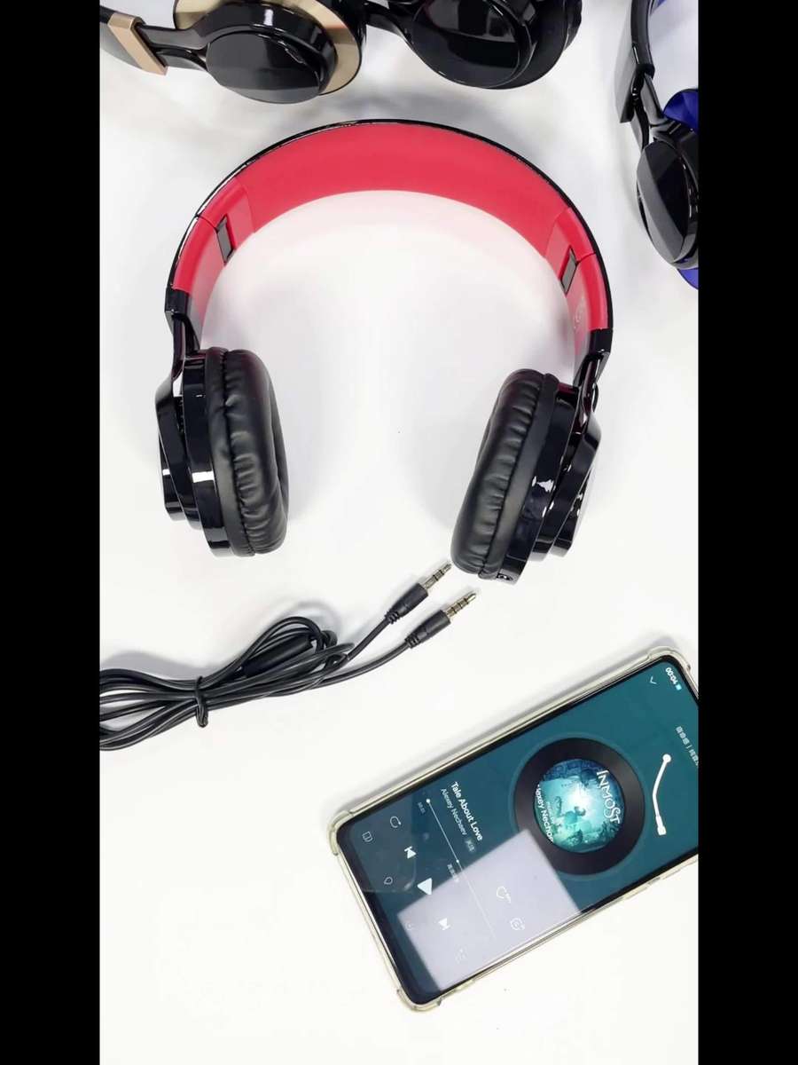 Wired Headphones Black