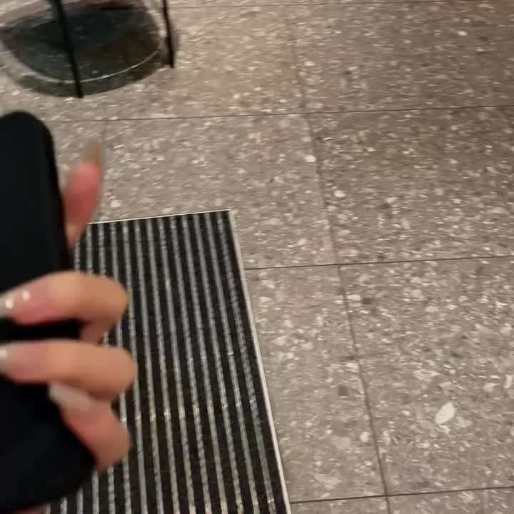 1pc Black For iPhone 7 Plus 8 Plus Knitted Style Textured Phone Case