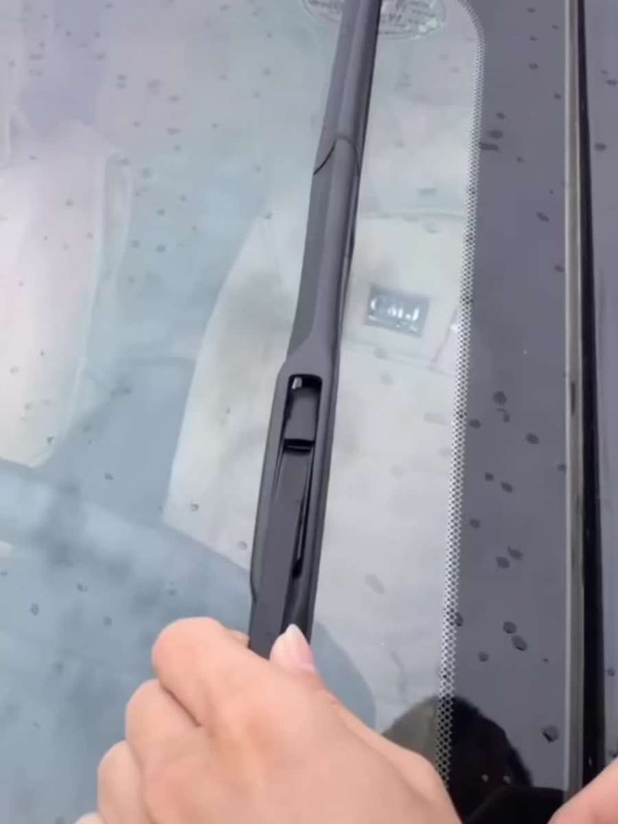 Windshield Wipers Items 2Pcs