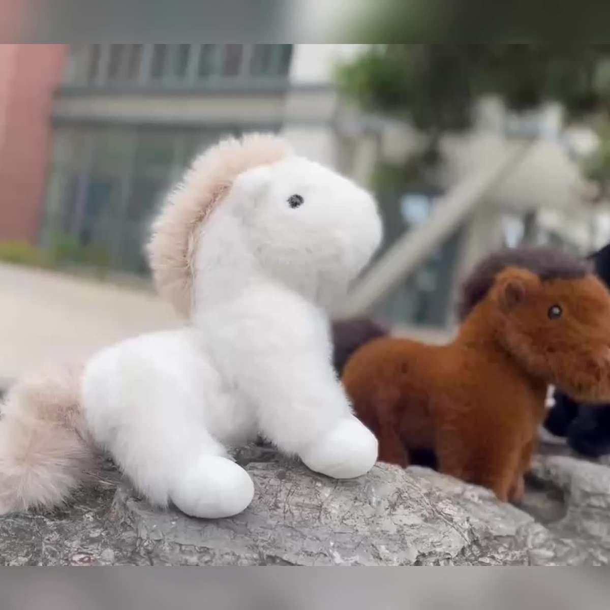 Plush Toyss color Brown