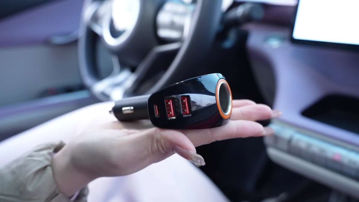Charger Items 1Pc Black
